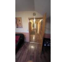 **3-ZI-Whg, Essküche, Bad, Abstellr., KFZ-Stellpl.ab 01.02.26** - Hirschaid