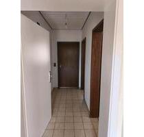 Neu ren. 3 Zi.-Wohnung, Küche, Bad und Lagerraum zu verm. 75 qm - Aschaffenburg Gailbach