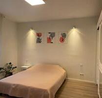 Zimmer, 3er WG, Brühl - 650,00&nbsp;EUR Kaltmiete, ca.&nbsp; 18,00&nbsp;m&sup2; in Brühl (PLZ: 50321)