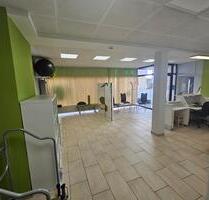 Gewerbefläche 113 m²: Ideal für Praxis, Büro oder Laden - Bullay