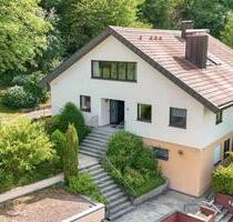 Großzügiges Wohnhaus mit weitläufigem Grundstück - Wertheim
