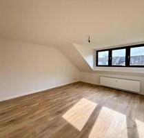 Modernisierte 3-Zimmer-Wohnung mit schickem Tageslichtbad - Mönchengladbach Ost