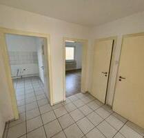 Helle 4-Zimmer Dachgeschosswohnung in Duisburg-Duissern