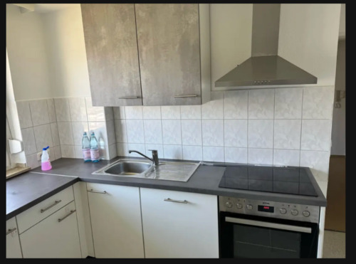 Foto - Teilmöbeliert & Helle 2-Zimmer-Wohnung mit Balkon und Küche