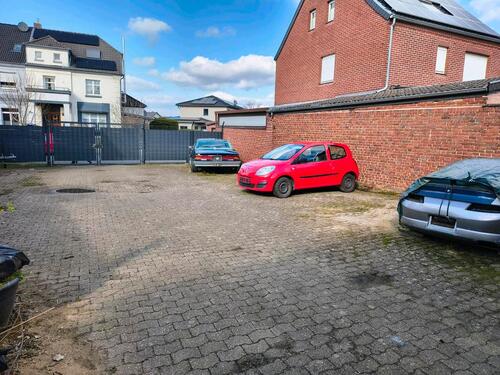 Foto - Stellplatz für PKW - 50,00&nbsp;EUR Miete,