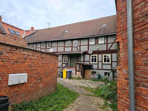 Foto - 9 Zimmer Mehrfamilienhaus, Wohnhaus zum Kaufen in Osterwieck