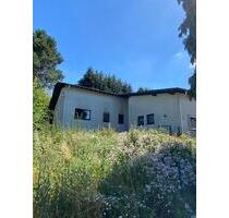 Einfamilienhaus mit Einliegerwohnung + Baugrundstück EFH - Leun