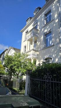 Foto - 5-Zimmer-Altbauwohnung mit Stuck und Parkett in bester Frankfurter Lage