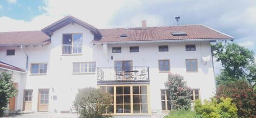 Foto - Großzügige 5,5-Zimmer Wohnung für Familie oder Wohngemeinschaft