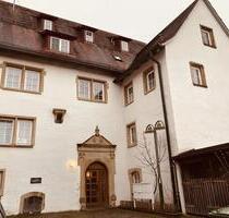 Wohnen in einem Schloss | 4-Zimmer-Altbauwohnung - Steinheim an der Murr