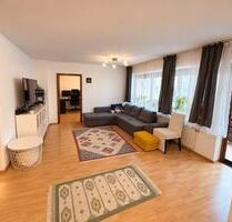 Schöne & helle 2-Zimmer-Wohnung in bester Lage inkl. EBK & Balkon - Nürnberg Gleißhammer