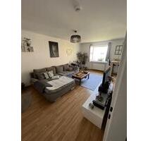 Obertshausen, 2-ZW, Nichtraucher, 1. OG, 55 m², tolle EBK, kein Balkon, keine Haustiere, 730,- NK.