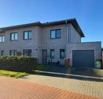 Schöne Doppelhaushälfte mit großem Garten! - Rehden