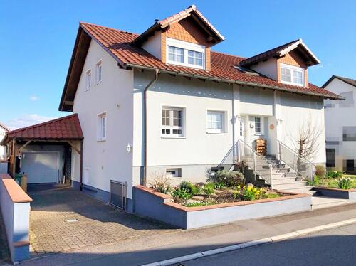 Foto - Gepflegtes Haus für die große Familie in Meckesheim mit ELW