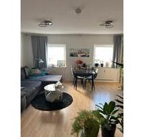 3-Zimmer-Wohnung in Rostocker KTV (70 m2) 3-Zimmer-Wohnung in Rostocker KTV (70 m2)