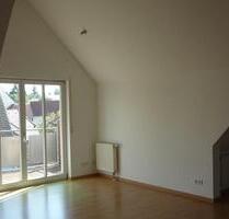 Schöne DG Wohnung - 735,00&nbsp;EUR Kaltmiete, ca.&nbsp; 60,00&nbsp;m&sup2; in Bruchsal (PLZ: 76646)
