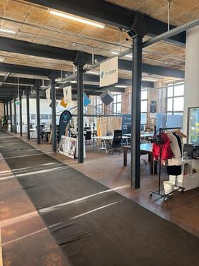 Foto - Coworking Space, Büro, Flexdesk Arbeitsplatz