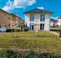 Einfamilienhaus in Biesenthal - 1.800,00 EUR Kaltmiete, ca.  120,00 m² in Biesenthal (PLZ: 16359)