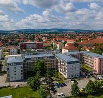 Bezugsfertige 2-Raumwohnung mit Südbalkon und Aufzug! - Bautzen