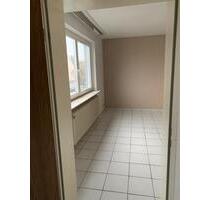 Kapitalanlage -Wohnung 2 Zimmer, Kitchenette und Bad - Homburg