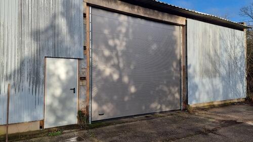 Foto - Kalthalle, Blechhalle, 270 qm, durchlüftet, trocken, solide, 247