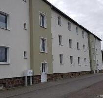 3-Raum Wohnung mit Balkon - 408,00 EUR Kaltmiete, in Halsbrücke (PLZ: 09633)