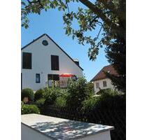 Charmante 1,5-Zimmer-Wohnung! Für Singles, Studenten, Pendler - München Feldmoching-Hasenbergl