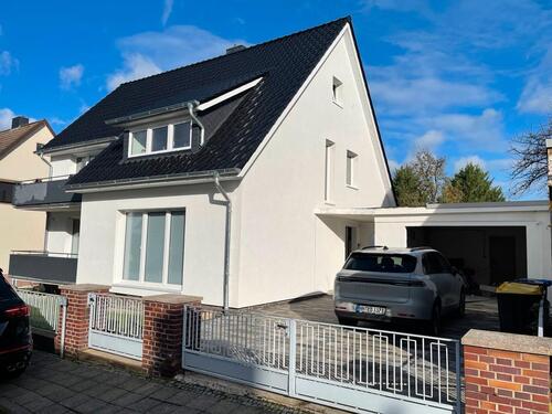 Foto - Sanierte 4 Zimmer Wohnung mit Terrasse und großzügigem Gartem