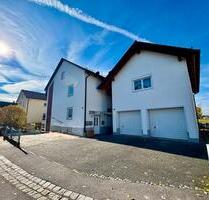 Moderne lichtdurchflutete 4 Zimmer Wohnung Balkon, Garten, Garage - Mintraching