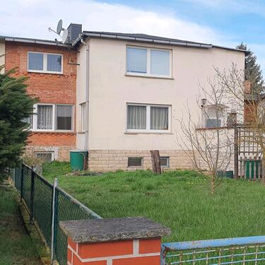 Foto - Doppelhaushälfte. - 75.000,00&nbsp;EUR Kaufpreis, ca.&nbsp; 95,00&nbsp;m&sup2;