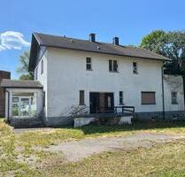 Haus in Aue, Privat oder Gewerbe, Sanierungsbedürftig - Aue-Bad Schlema