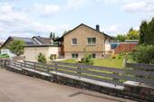 Foto - Einfamilienhaus, ruhige Lage, saniert, renoviert
