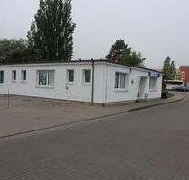 Gewerberäume zu vermieten - 1.380,00 EUR Kaltmiete, in Papendorf (PLZ: 18059)