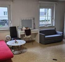 Top-Lage Worms Neuhausen– 2-Zi-Whg. 52 m², Kalt 450 €