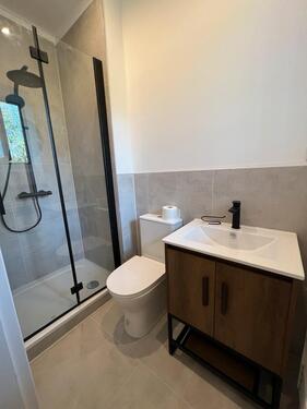 Foto - 2-Zimmer-Wohnung KERNSANIERT - 650,00 EUR Kaltmiete, ca.  48,00 m²