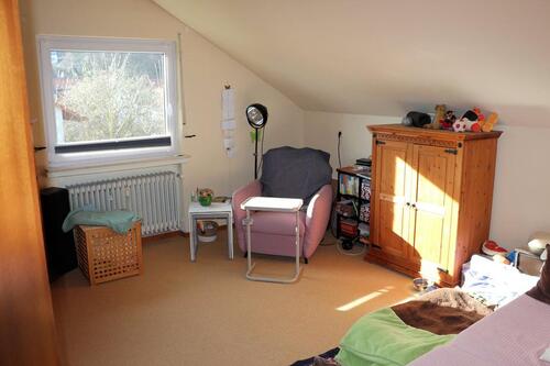Foto - 2-Zimmer-Dachgeschosswohnung in Marburg-Gisselberg