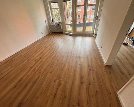 Foto - ganz frisch renovierte - 2 Zi-Wohnung Pinneberg Mitte EBKBalkon