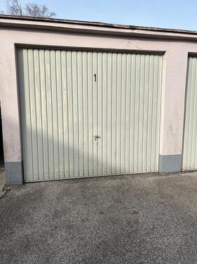Foto - Garage zum vermieten - Kastanienstr Remscheid