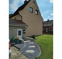 Einfamilienhaus plus Baugrundstück - Barnstorf