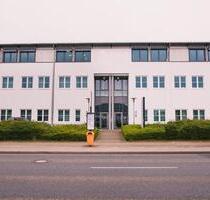 Separate Büroeinheit mit 60 m² Nutzfläche in einem modernen Bürogebäude Nähe Autobahn A19 - Rostock Alt Bartelsdorf