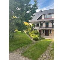 Doppelhaushälfte Naumburg | ruhig | Garage | Carport - Naumburg (Saale)