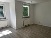 Foto - Einziehen und wohlfühlen! 3-Zimmer-Wohnung, Renoviert und Einzugsbereit