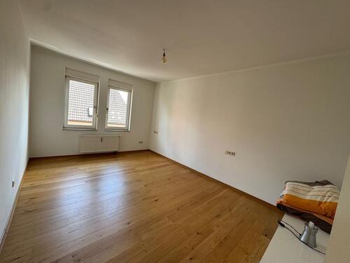Foto - Wohnung in Mehrfamilienhaus 2 Etage Lauda