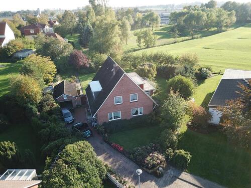 Foto - Einfamilienhaus in Otterndorf ( Bj. 63 ) auf Traumgrundstück