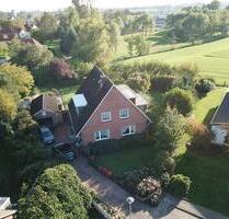 Einfamilienhaus in Otterndorf ( Bj. 63 ) auf Traumgrundstück