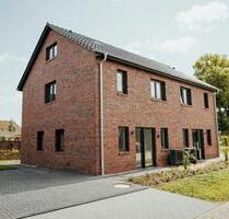 Neubau Doppelhaushälfte in Brietlingen - einzugsbereit!