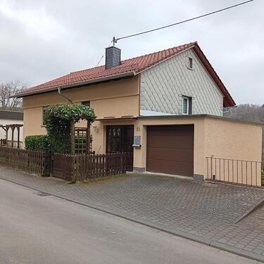 Foto - 9 Zimmer Mehrfamilienhaus, Wohnhaus zum Kaufen in Niederwörresbach