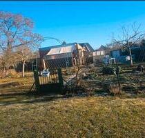 Garten mit Massivlaube in ruhiger Lage - Neubrandenburg Carlshöhe