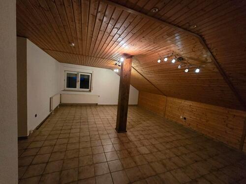 Foto - 3 Zimmer Dachgeschoßwohnung in Grünberg