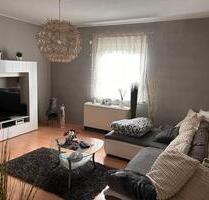 Schöne und ruhige 2-ZKB Wohnung mit EBK ab 15.12.25 - Leiwen